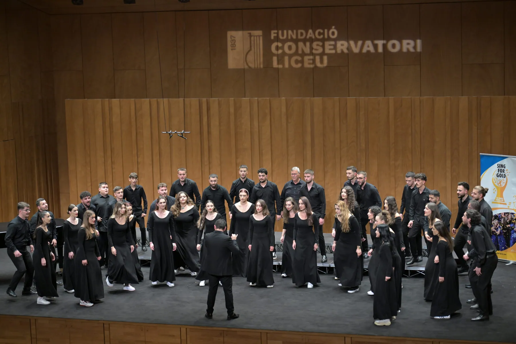 Siparantum Choir performing at Siparantum’s Performance Concludes in the “Adult Choirs” Category in Barcelona!