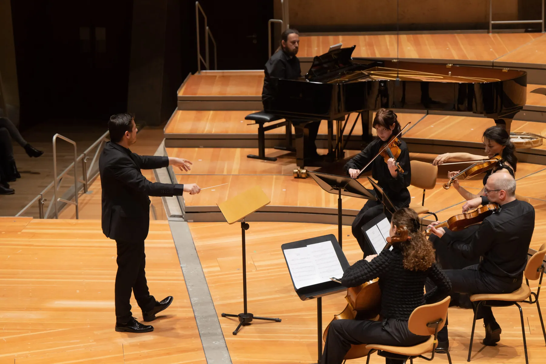 Siparantum Choir performing at Walking in Beauty / Berlin Philharmonie, April 2023