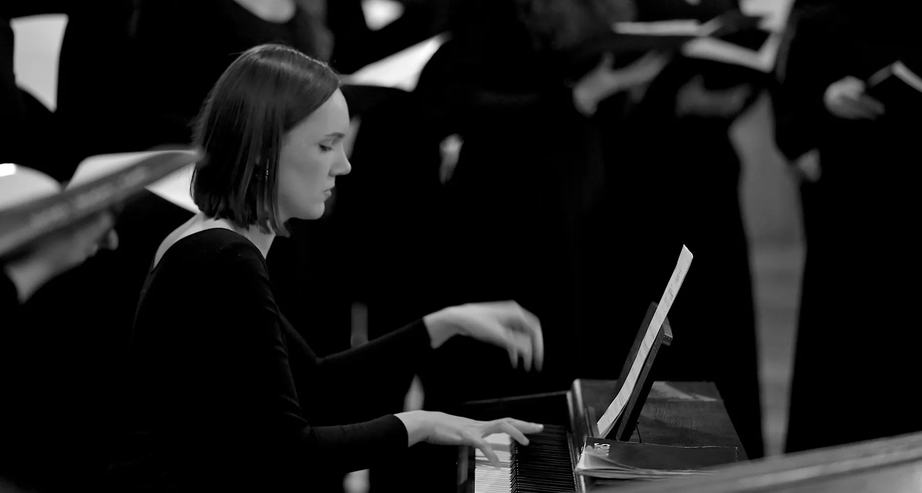 Siparantum Choir performing at Siparantum Choir's Captivating Concert at VotivKirche-Wien