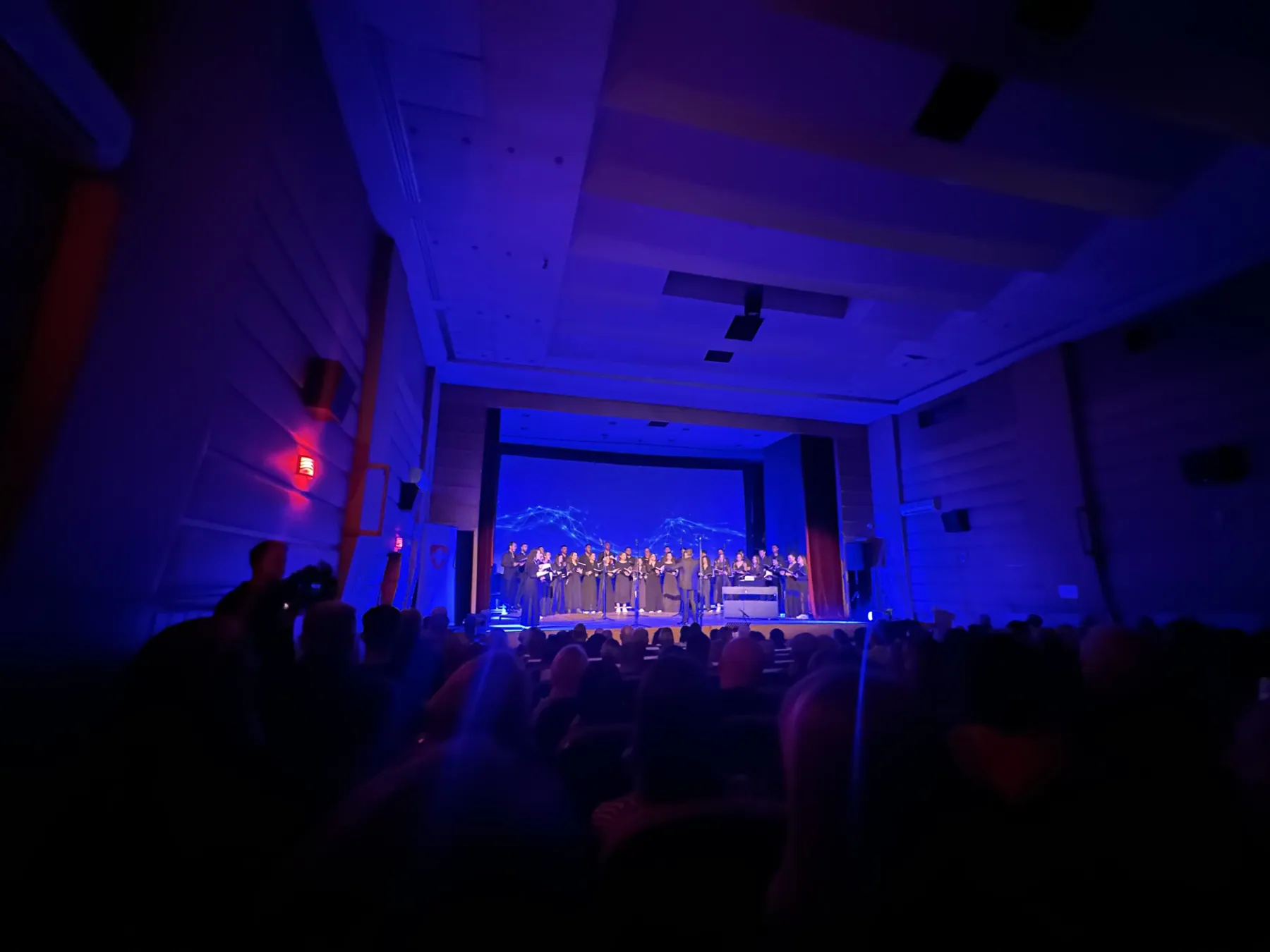 Siparantum Choir performing at "Spectacular Debut: Siparantum Choir's Mesmerizing Concert Leaves a Lasting Impression"