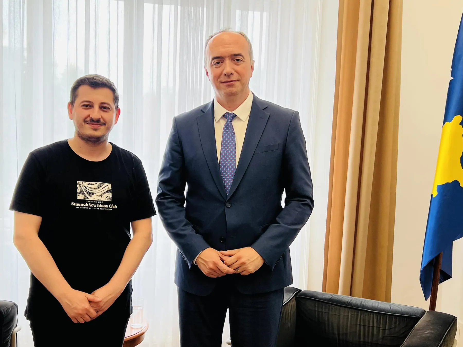 Conductor of Siparantum Choir Meets Kosovo Ambassador for Cultural Collaboration in Vienna"