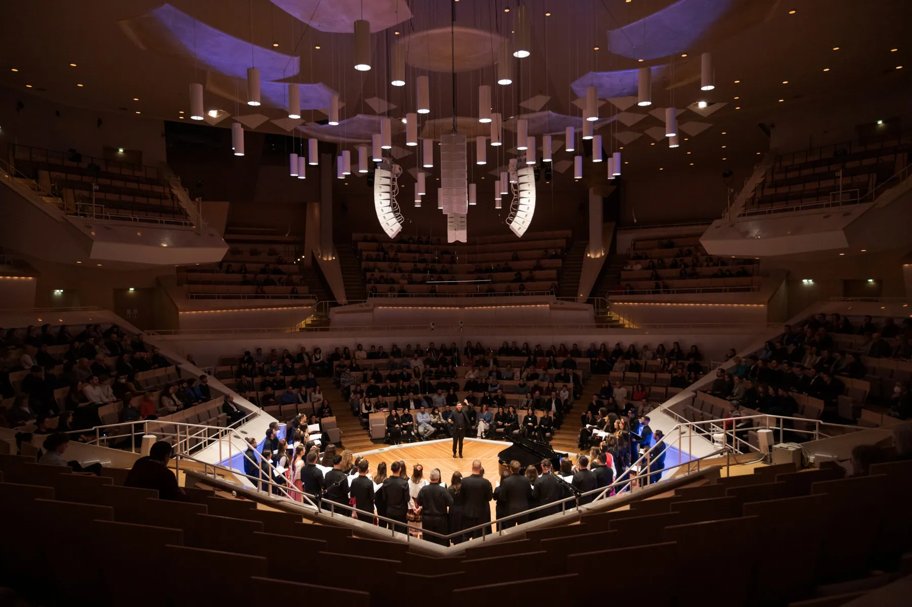 Siparantum Choir, Berlin Philharmonie (2023) © Jakob Tillmann, Photography