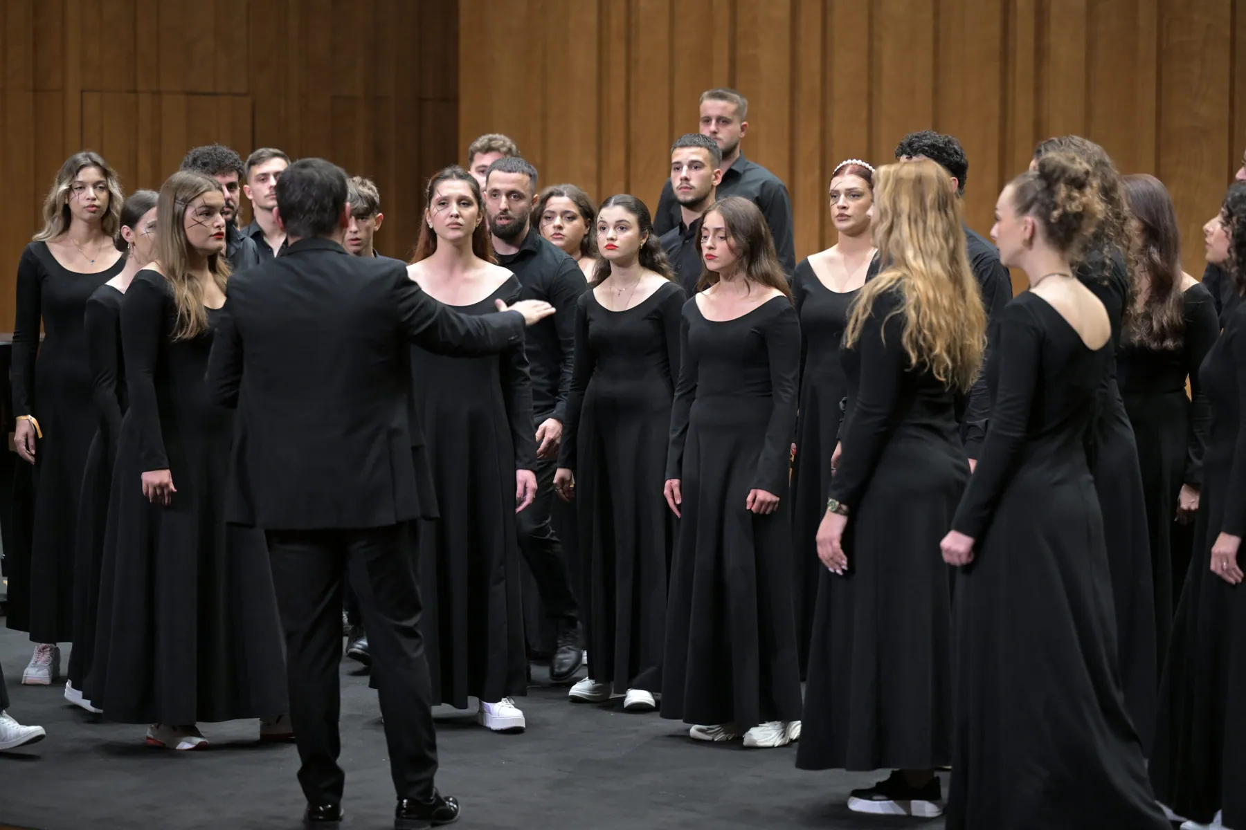 Siparantum Choir performing at Siparantum’s Performance Concludes in the “Adult Choirs” Category in Barcelona!