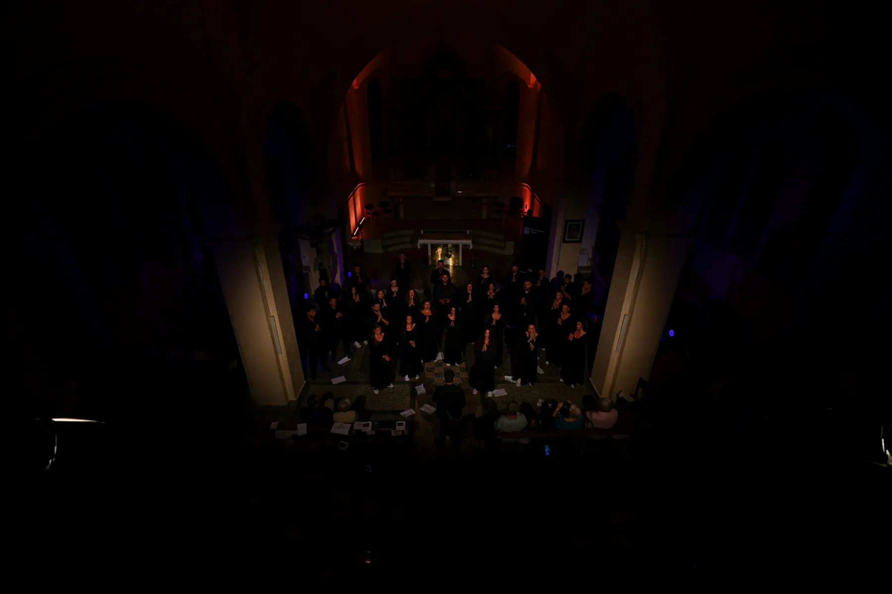 Siparantum Choir performing at "Northern Echoes" Brings Together Defrost Youth Choir and Siparantum Choir in an Inspiring Choral Collaboration