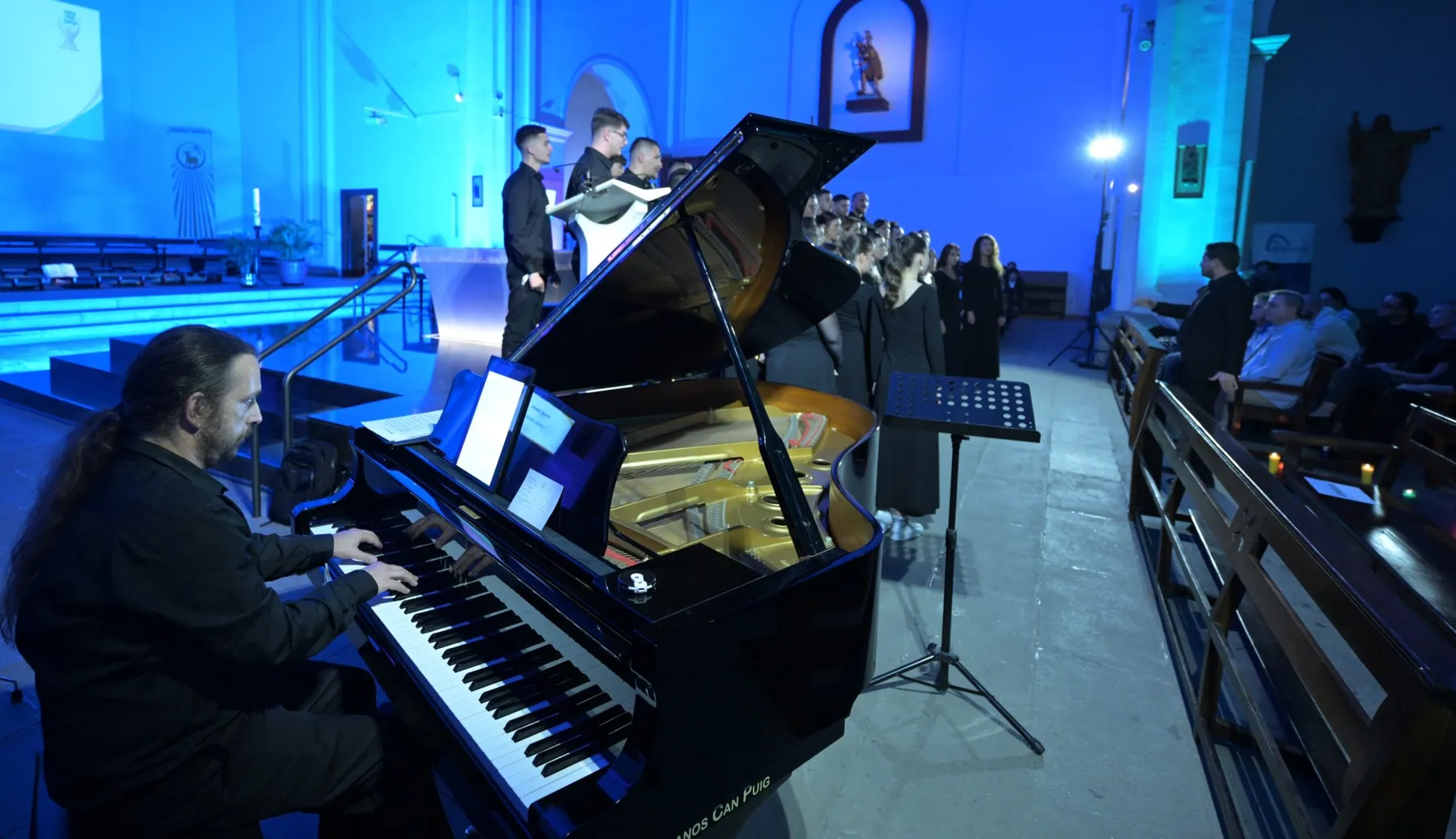 Siparantum Choir performing at Siparantum Choir Shines at the 'Midnight Sounds' Concert in Calella