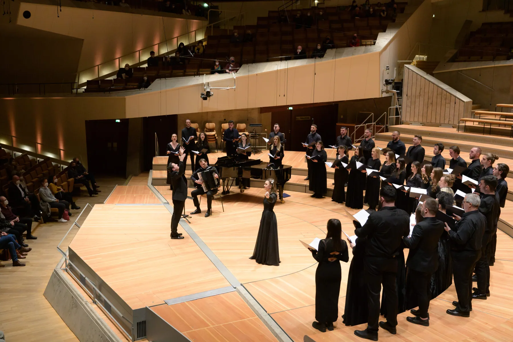 Siparantum Choir, Berlin Philharmonie (2022) Choral Space, © Peter Adamik, Photography