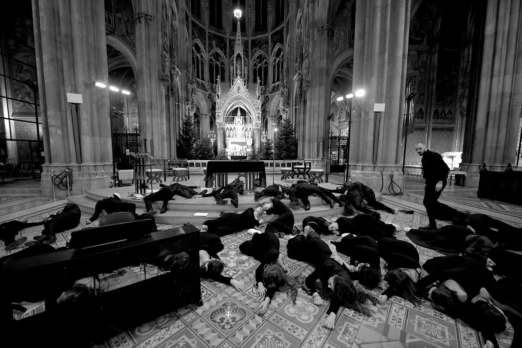 Siparantum Choir performing at Siparantum Choir's Captivating Concert at VotivKirche-Wien